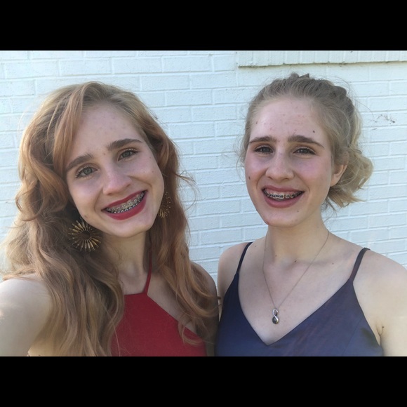 | Honeysuckle Emporium’s Posher | - Picture 7 of 11